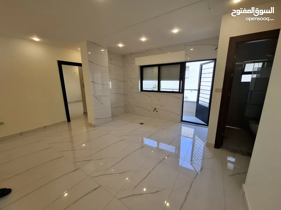 Unfurnished apartment for sale  ( Property 42726 )-174782803
