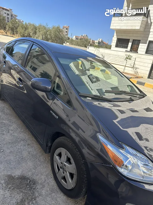 Toyota Prius 2010 for sale (cash only)