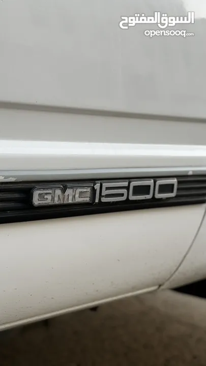 سيارة كلاسيكية GMC 1500