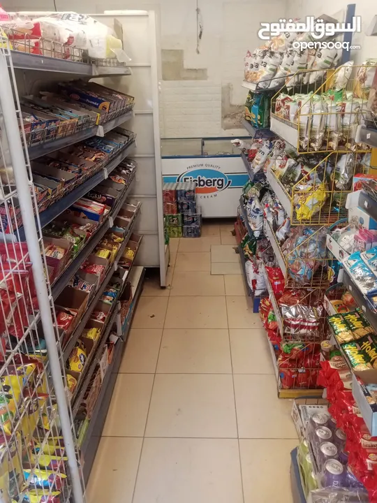 سوبر ماركت للبيع عمان دوار الكيلو بجانب مطعم نصار