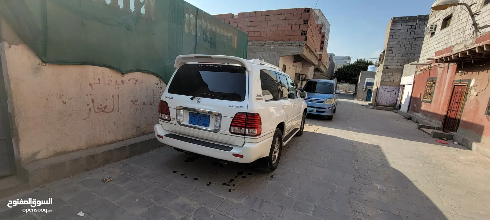 لكزس LX470موديل 2006 للتواصل الرقم في وصف الاعلان