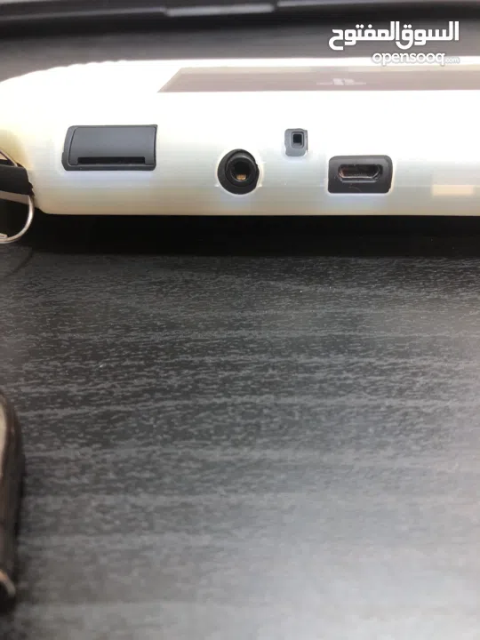 Ps vita 2000 in black colour