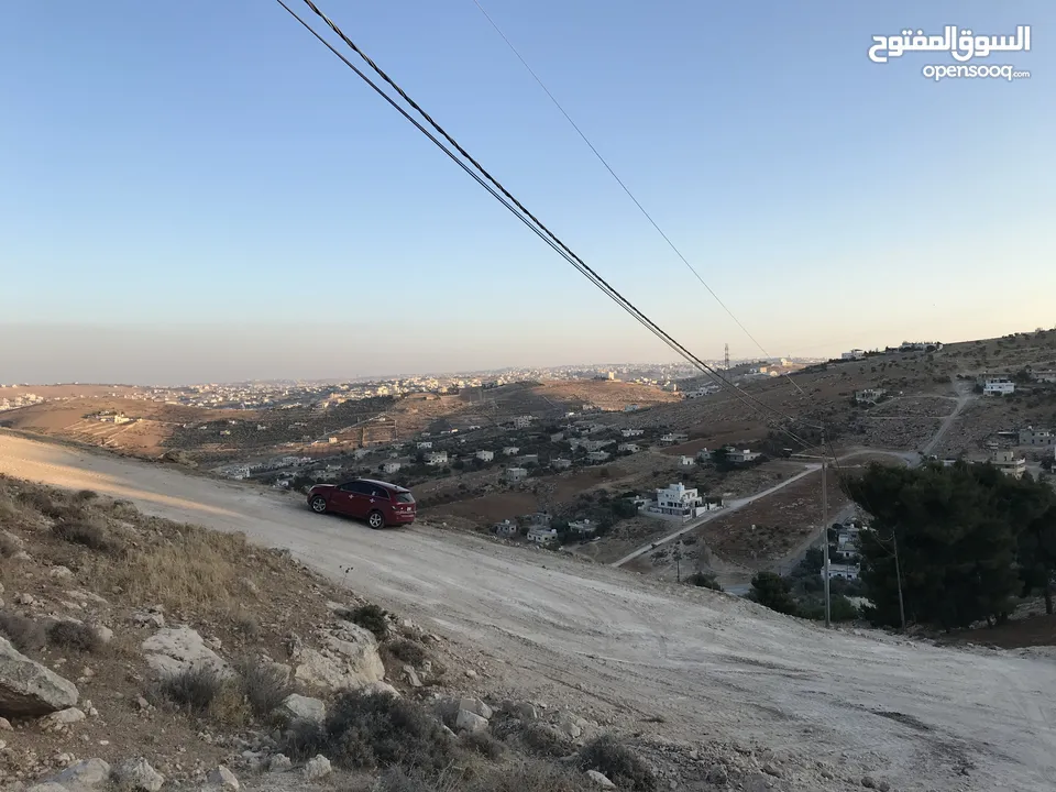 قطعة ارض في أم رمانة قرب شارع الأردن للبيع