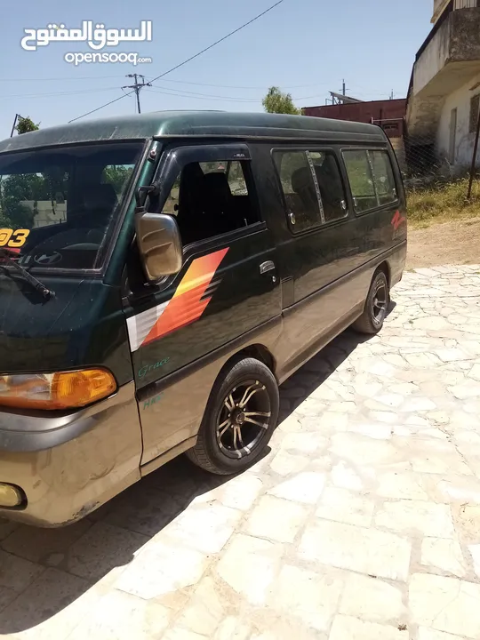 باص h100 للبيع موديل 2003