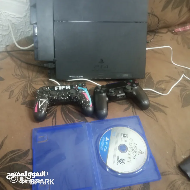 بلايستيشن 4 للبيع بحاله ممتازه جدا