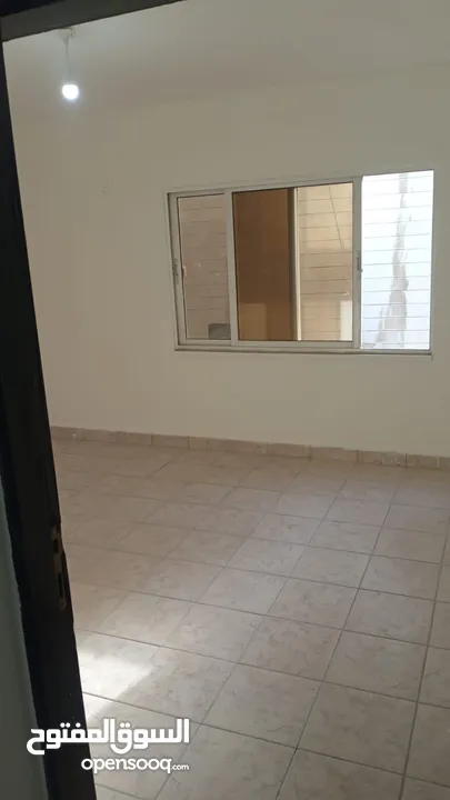 مكاتب للايجار في الياسمين/ دوار الخريطة