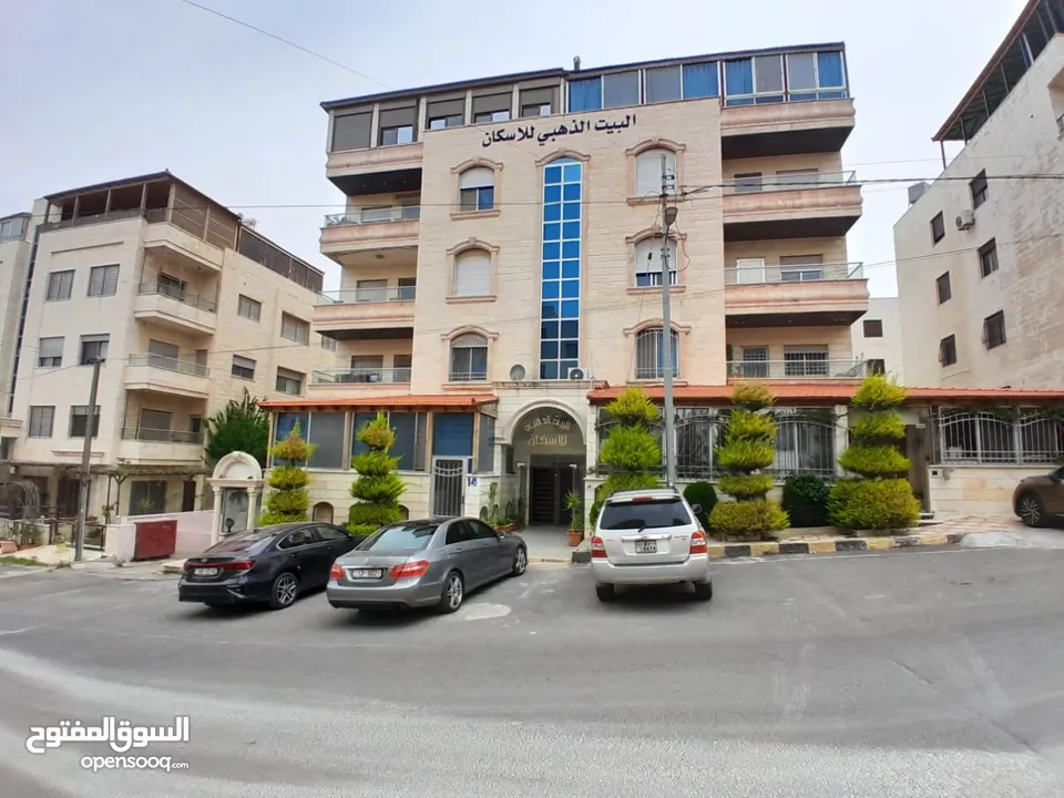 شقه شبه أ رضي بضاحية الرشيد ترسات خارجيه من المالك مباشرة