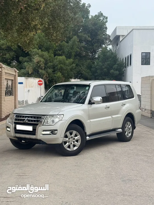 MITSUBISHI PAJERO 2018 4x4