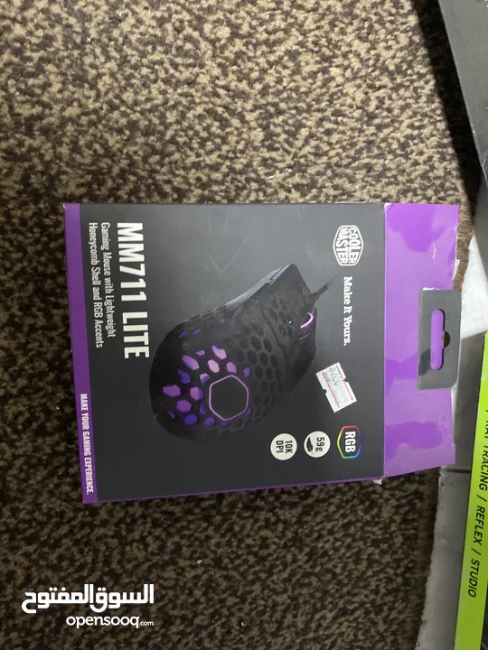 كمبيوتر (بي سي pc) مع حساب فورتنايت وببجي موبايل مميزات اذا معني بخصملك وبدون حسابات بخصم