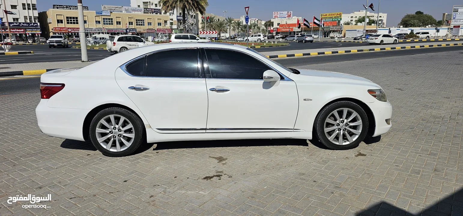 Lexus ls460  2011