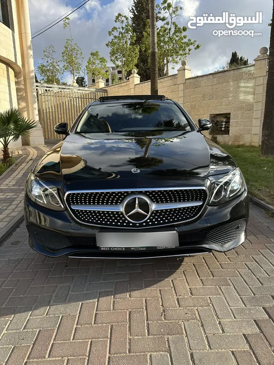 Mercedes E220D  بانوراما  موديل 2017 برخصة  دهان شركة  فل اضافات  امكانية البدل وارد  كرتونه سيارة