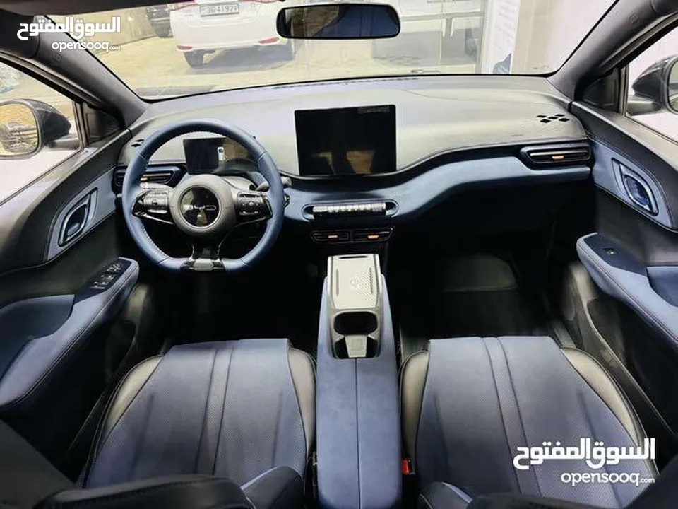 بي واي دي سيجول موديل 2024 لون اسود بطاريه كبيرة فل كامل ماعدا الفتحة