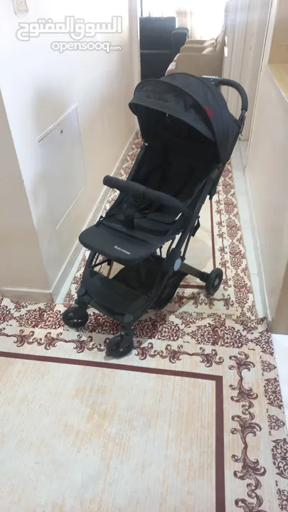 عرباية اطفال بحالة ممتازة للبيع
