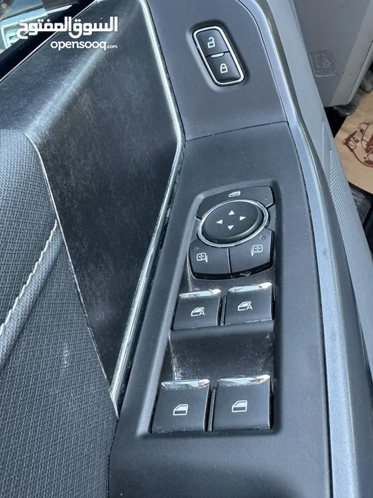 Ford F-150 2021 2700