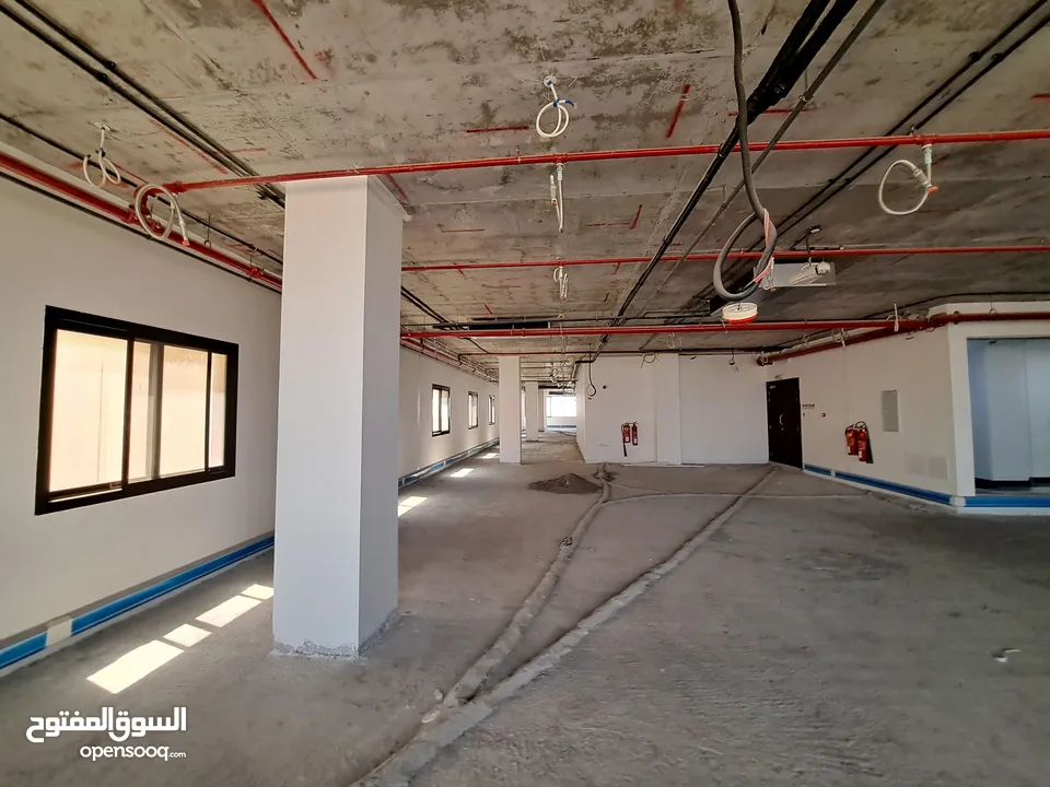 مكتب للايجار شارع الموج/Office for rent, Almouj Street