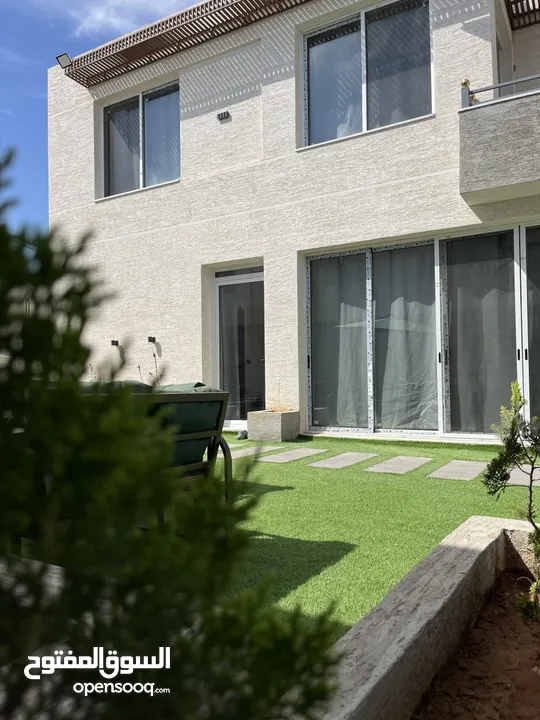 شالية جديد ومميز بسعر حرق ،بمنطقة شاليهات فقط، ذو اطلاله جزئية على البحر ومواصفات عالية كاش او اقساط