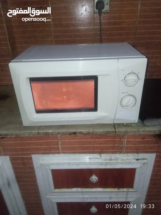 ما يكرويف مستخدم بحاله جيدة ب سعر 16ريال Microwave for personal use, price: 16 riyals