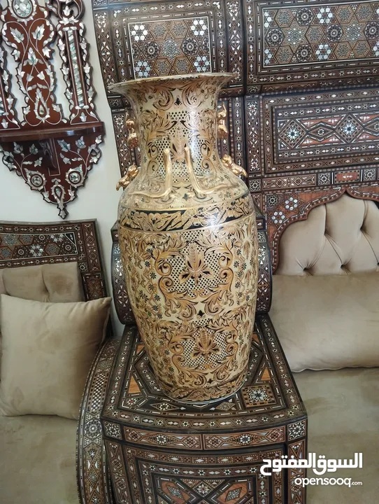 فازة اثرية اصلية مختومة بحالة ممتازة من التحف والنوادر بطول 60 سم بسعر مغري