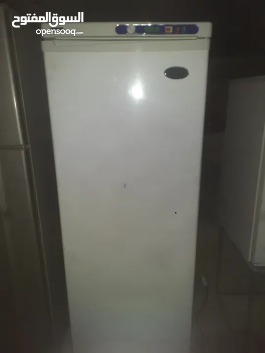 فريزر مستعمل بحالة الوكاله للبيع