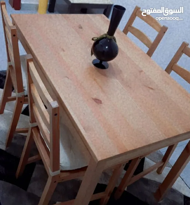 طاولة سفرة + اربع كراسي  dining table+4 cahirs