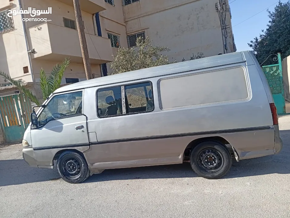 باص H100 موديل 2001 بسعر 3000 قابل للتفاوض