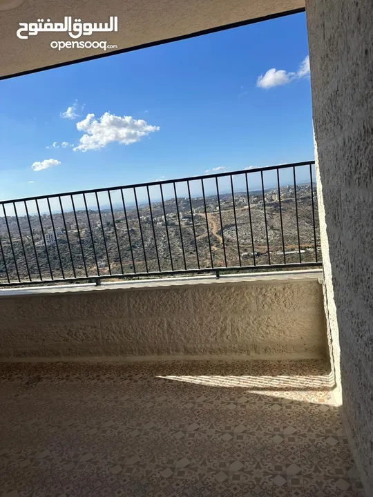 شقة جديدة وحديثة للإيجار في بيرزيت – مساحة 160م2