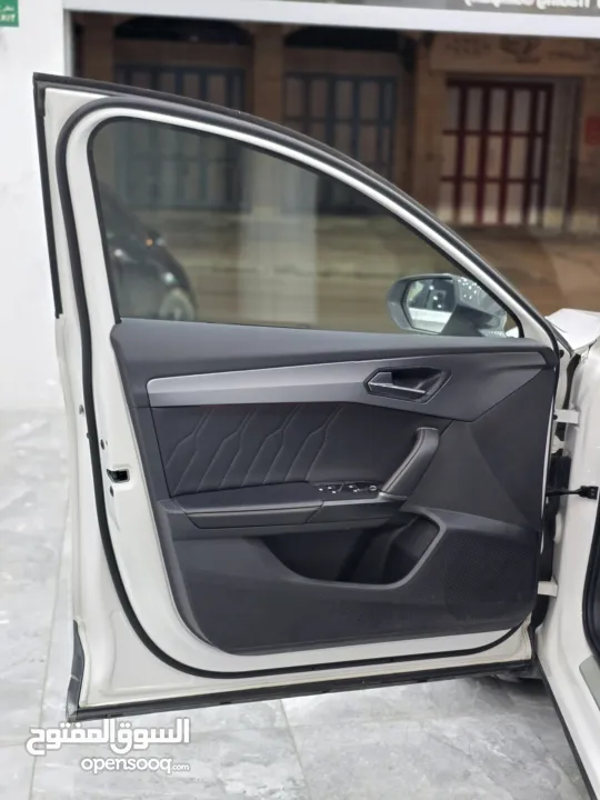 CUPRA FORMENTOR – Black Edition