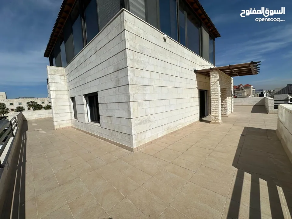 روف شبه مفروش للايجار في عبدون ( Property 41960 )-175034492