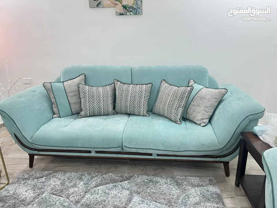 طقم كنب مستعمل بحالة ممتازة للبيع