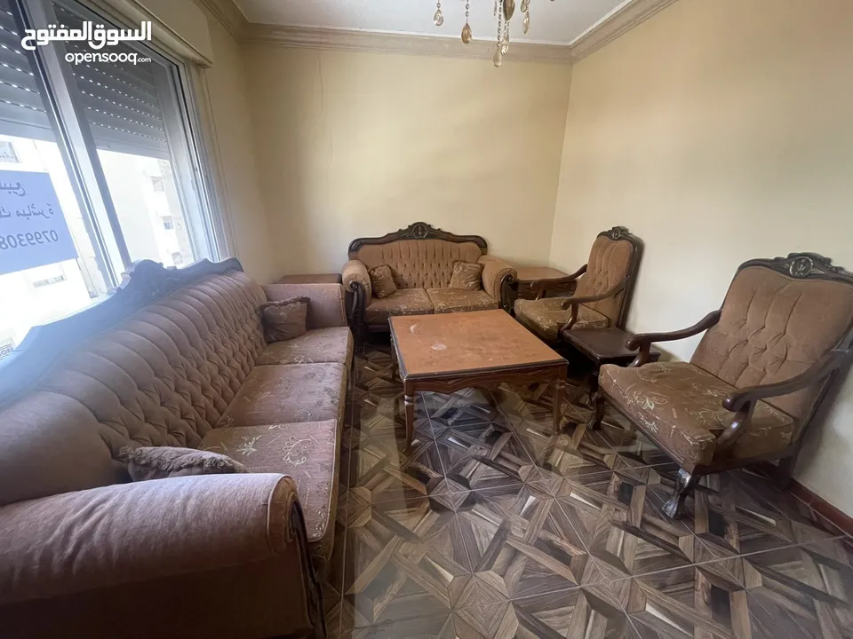 طقم كنب للبيع