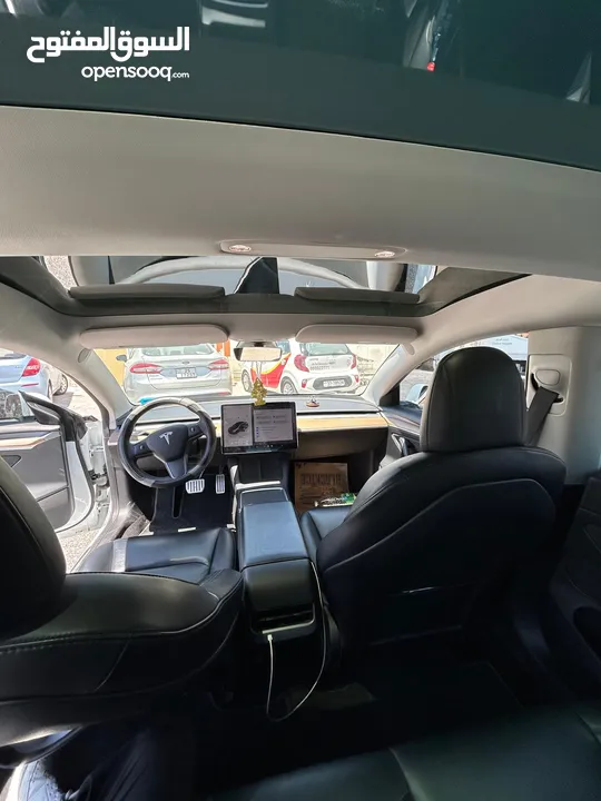 Tesla Model 3 Long Range DualMotor performance 2022 ....