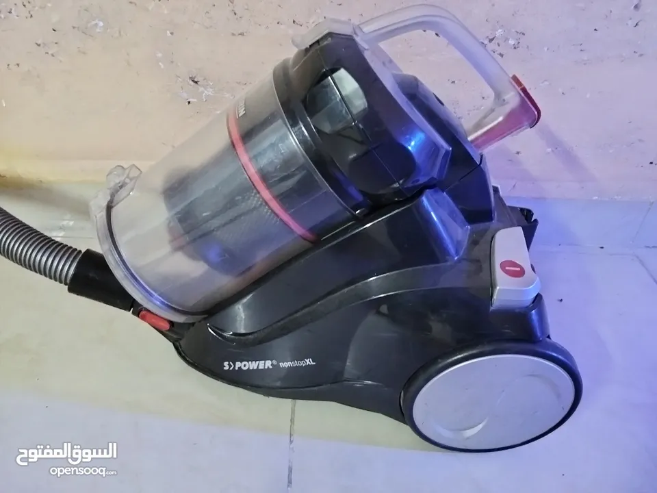 للبيع ثنتين مكنستين بحال الجديد
