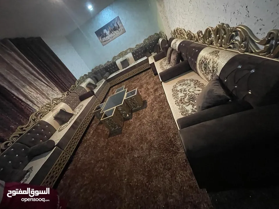 جلسات خليجة 16 مقعد تفصيل جميع الجلسات حسب الطلب والقياس مفروشات ماسة لاتردد بل اتصال والحجز