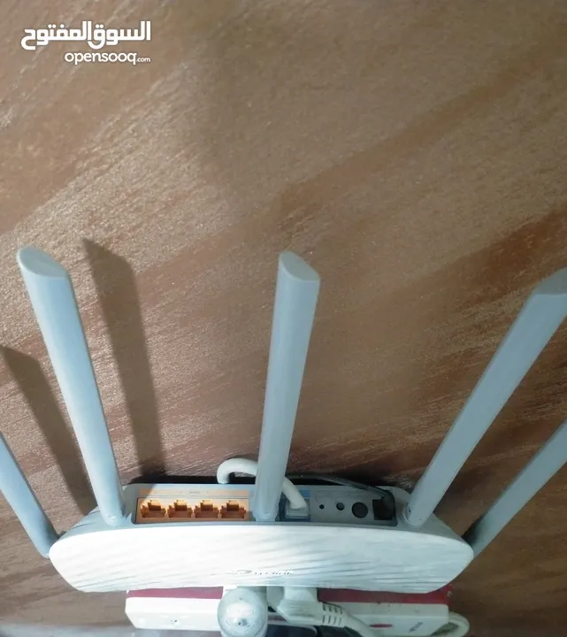 TP-Link archer C60 AC1350 dual band wireless router +  تي بي لينك - مقوي اشارة الانترنت اللاسلكي،