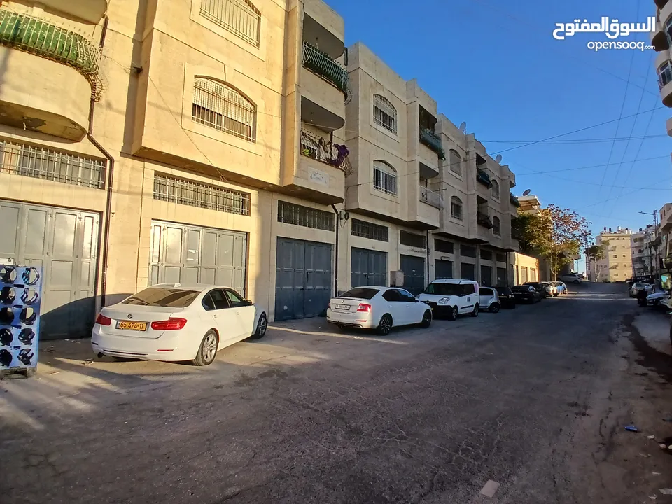 شقق للإيجار متوفّر 1، 2 أو 3 غرف نوم في العيزرية قُرب معبر الزيتونة