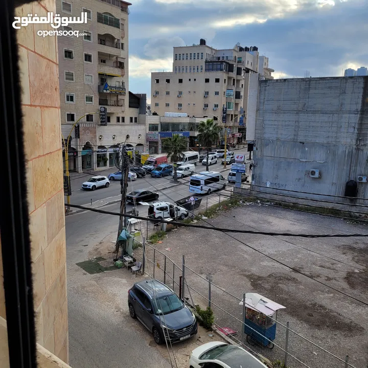 مكتب للبيع