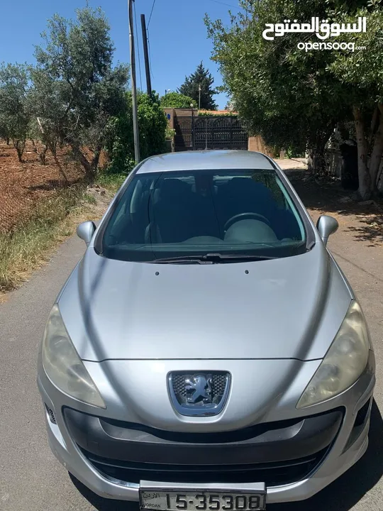 بيجو للبيع 308 سنه 2008