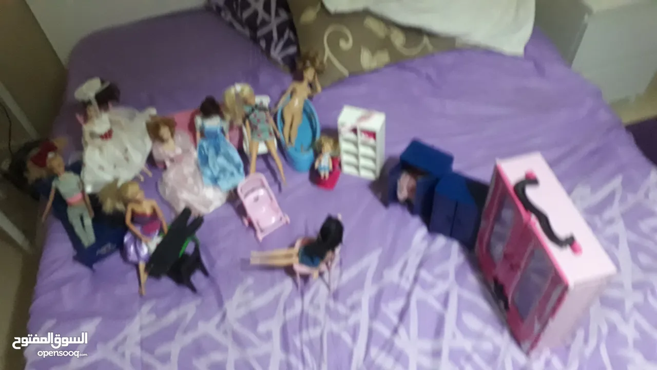 باربيات وملحقاتها بحاله جيده للبيع