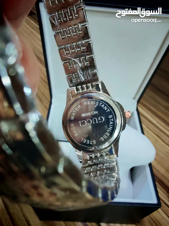 ساعه جوتشي جديده Gucci