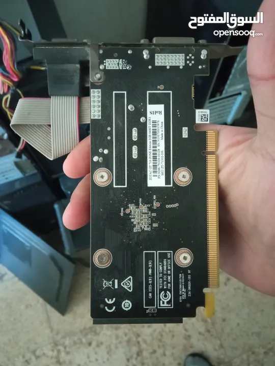 كروت شاشة   R7 240 2gb و gt 710