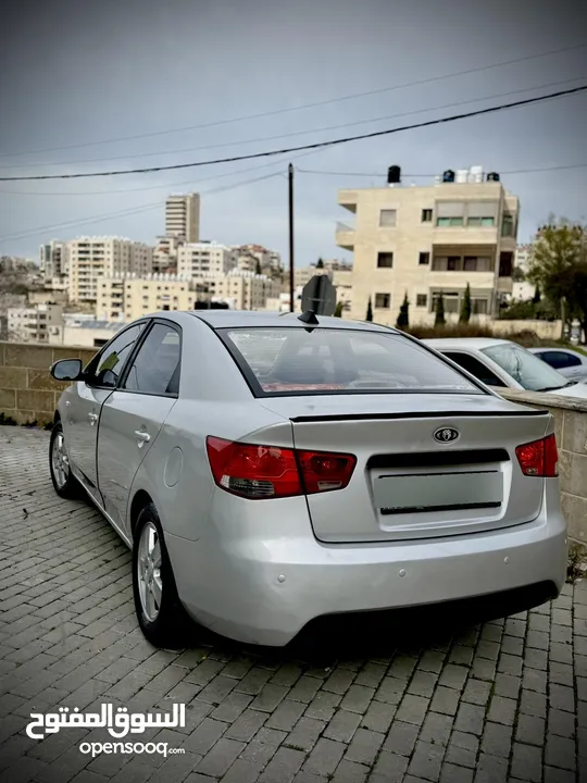 كيا فورتي 2009 للبيع او بدل