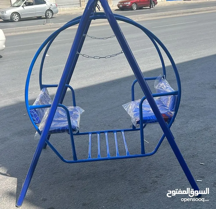 مرجيحة مزدوجة للاطفال   تمنح الطفل جوا من المتعة واللعب  مرجيحه حديد بمواصفات عاليه وتصنيع