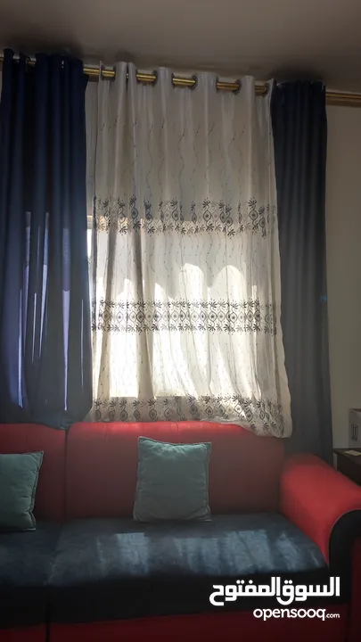 غرفة جلوس أنيقة بسعر مناسب