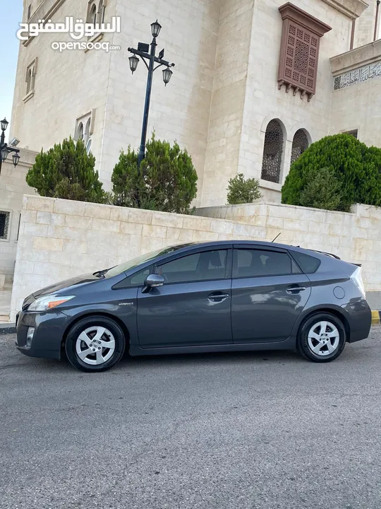 TOYOTA PRIUS HYBRID 2015 FOR SALE