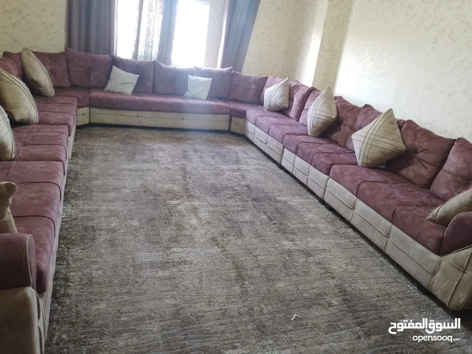طقم ةنب بحال الوكاله للبيع وبسعر مغري  البيع اقل من نصف الثمن  استعمال اقل من ثلاث شهور