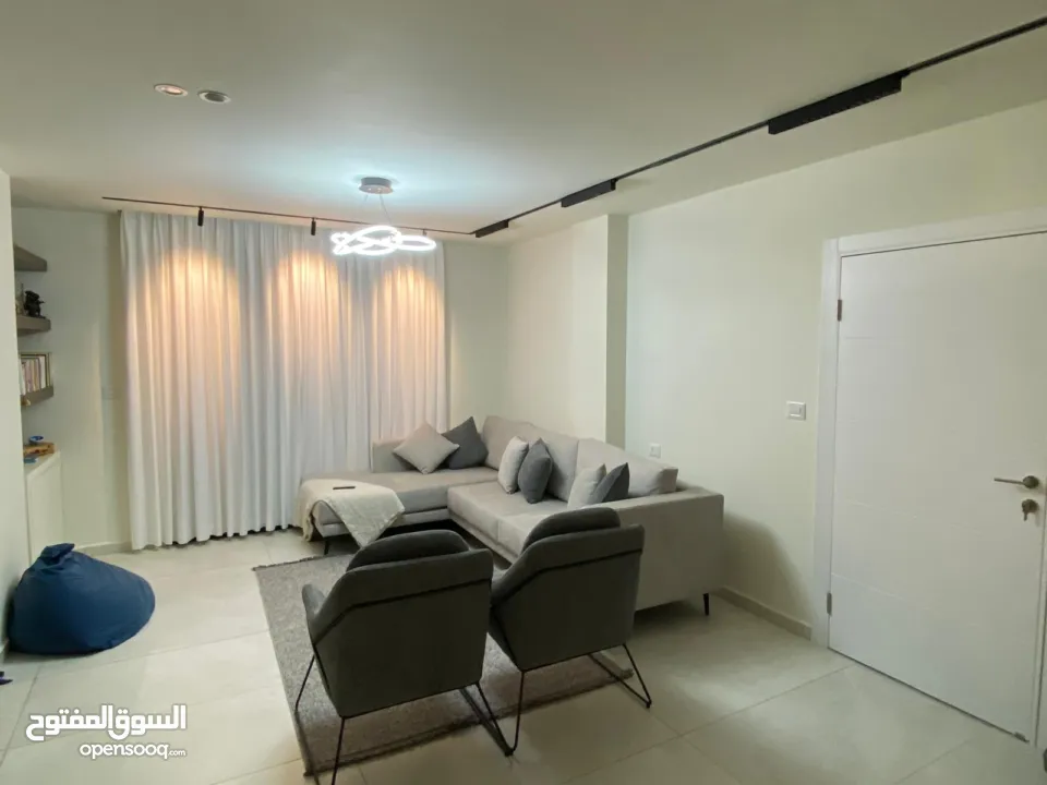 شقه مميزه للبيع في بيرزيت