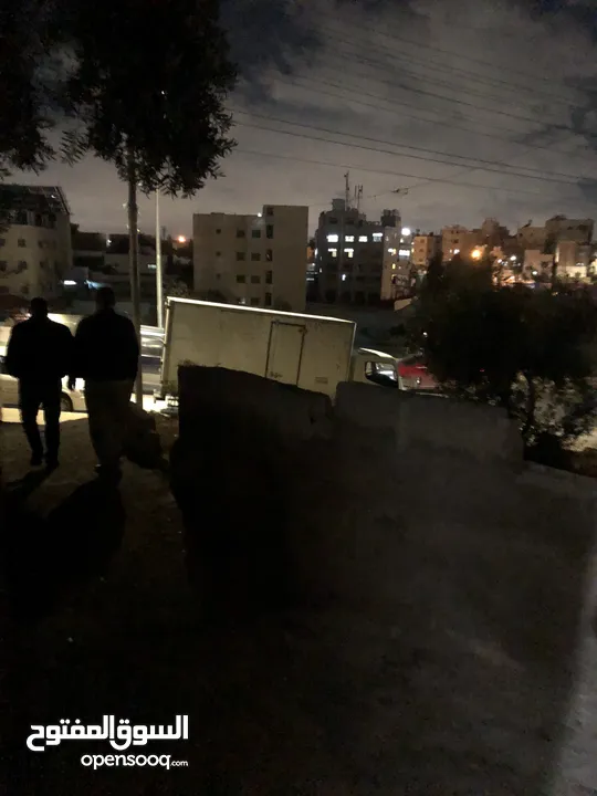 شقه للبيع في ماركًا الشمالية  التواصل على الرقم المكتوب على الوصف