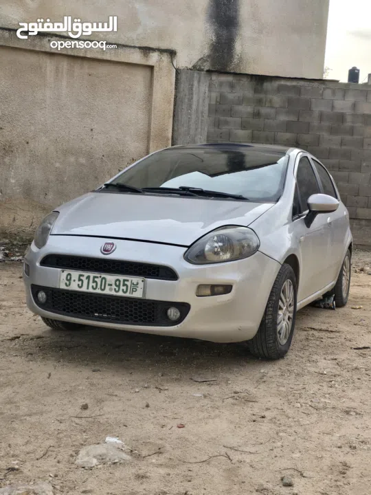 فيات بونتو 2013