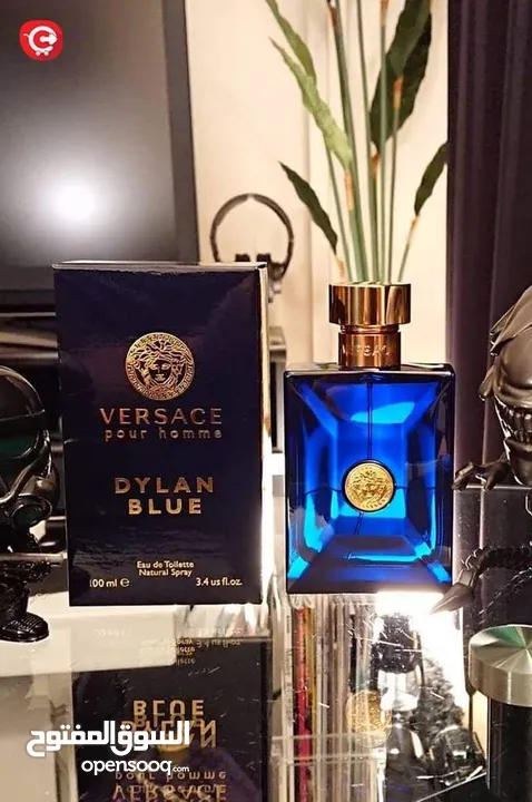 فرزاتشي ديلان بلو الرجالي... عطر الأناقة والقوة  رائحة جذابة تجمع بين الانتعاش والحِدّة مع ثبات وفو