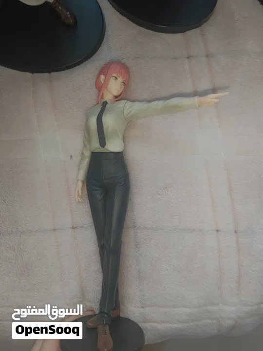 Anime, figure, action figure, chainsaw man, jujustu kaisen ! DROPPED PRICE!